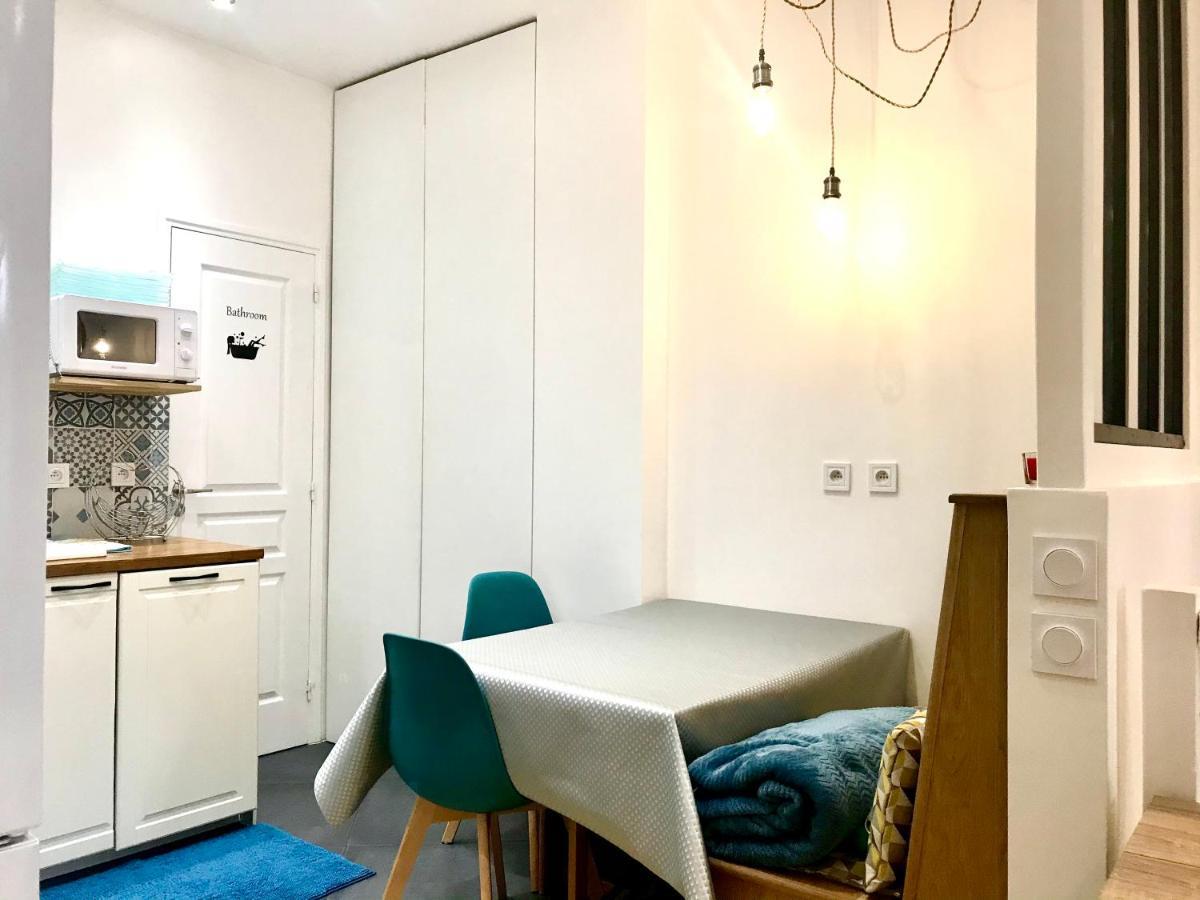 Adorable Souplex Batignolles Apartment Paris Exterior photo